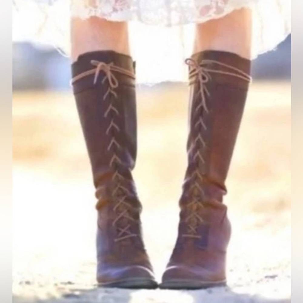 Frye Villager Lace Up Tall Boots stack heel Distressed brown Leather Siz… - Picture 1 of 11